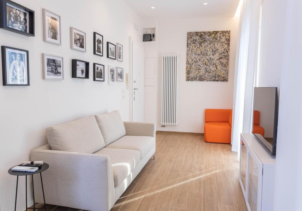 Colosseo Brightful Apartment With Rooftop Рим Екстериор снимка