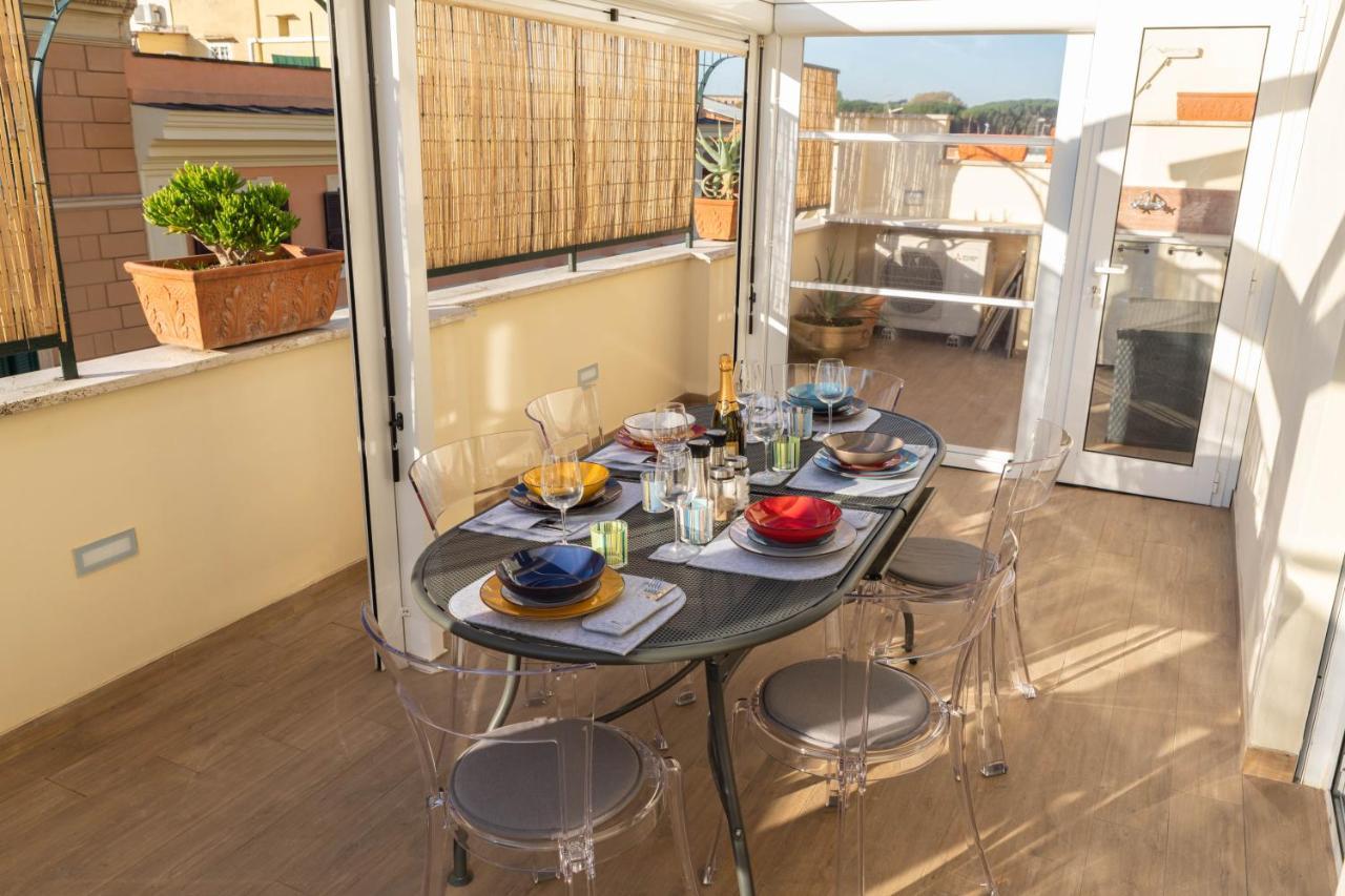 Colosseo Brightful Apartment With Rooftop Рим Екстериор снимка