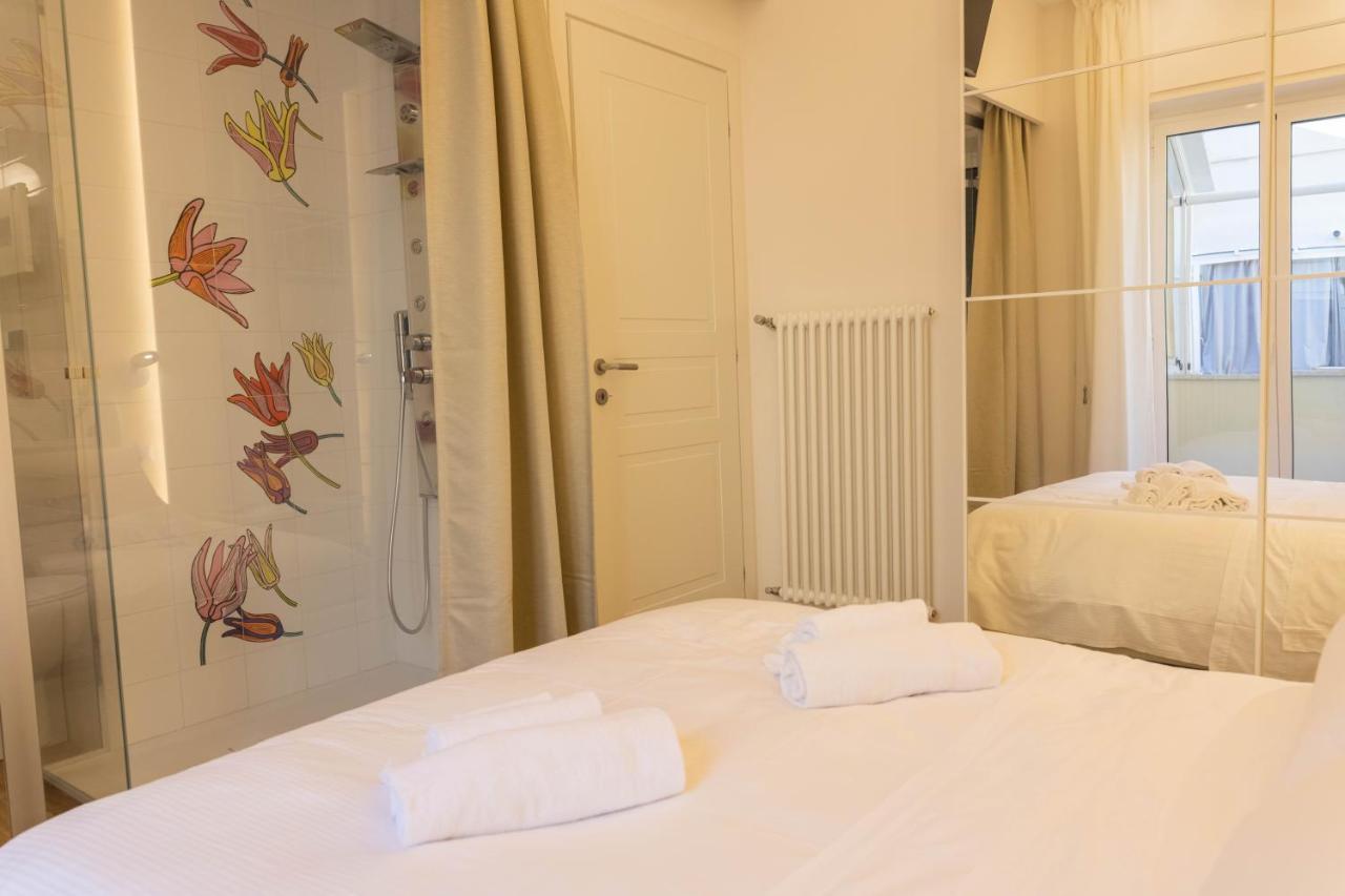 Colosseo Brightful Apartment With Rooftop Рим Екстериор снимка