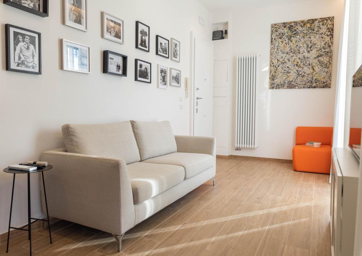 Colosseo Brightful Apartment With Rooftop Рим Екстериор снимка