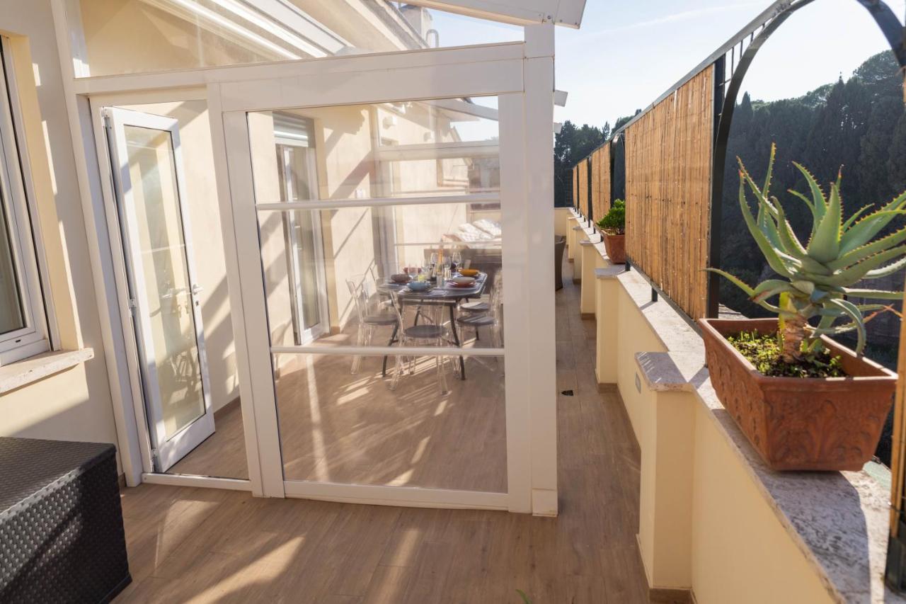 Colosseo Brightful Apartment With Rooftop Рим Екстериор снимка